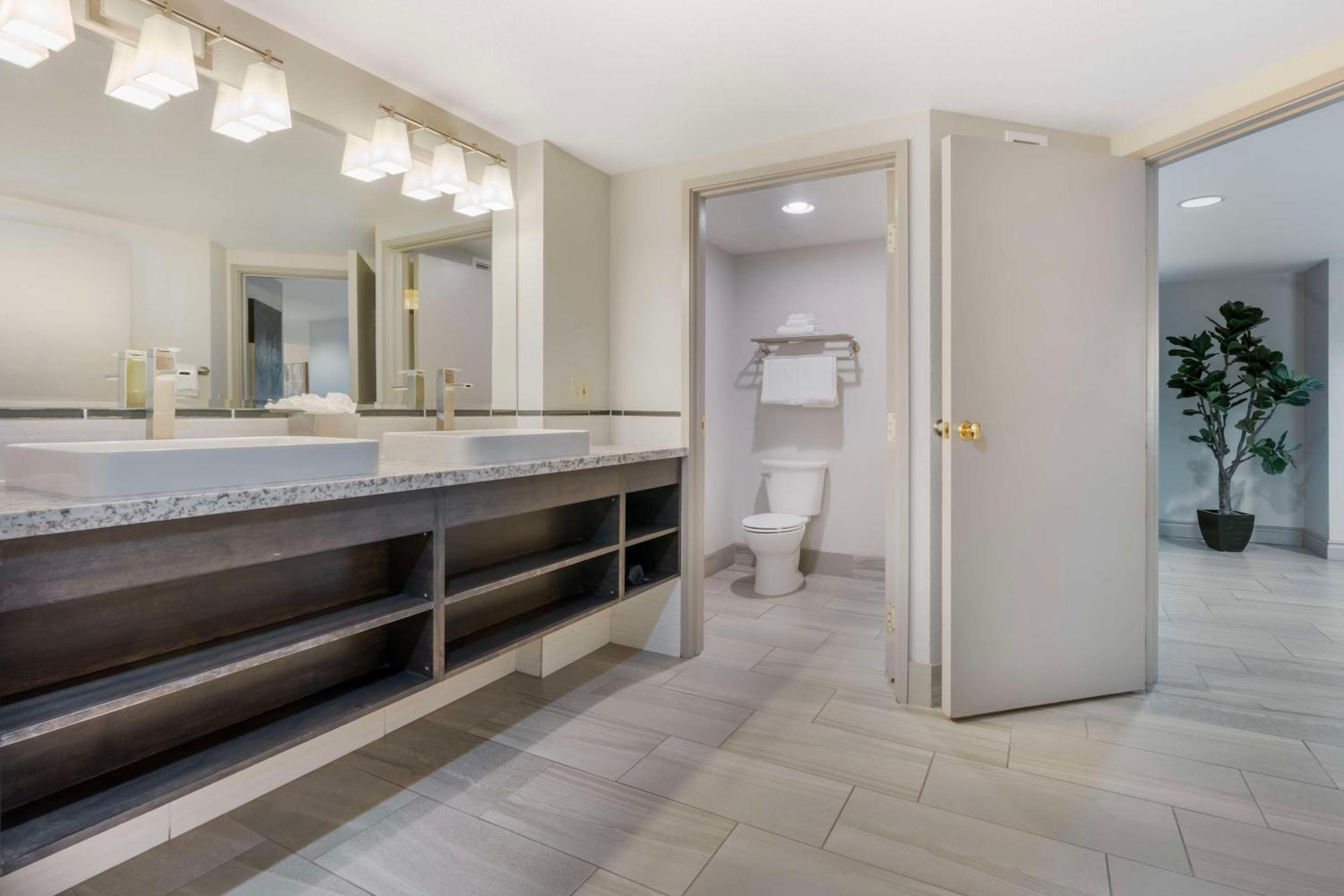Best Western Plus Boomtown Casino Hotel Reno Dış mekan fotoğraf